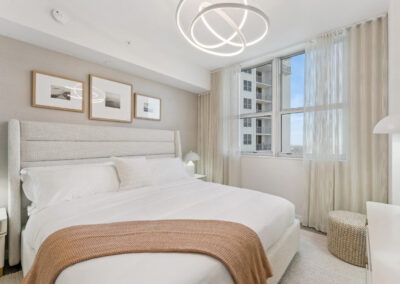 CIRC Hollywood Residences Bedroom
