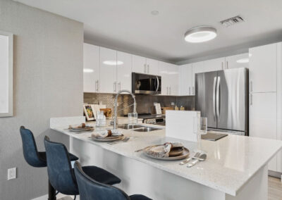 CIRC Hollywood Residences Dining Table