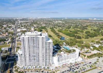 CIRC Hollywood Residences